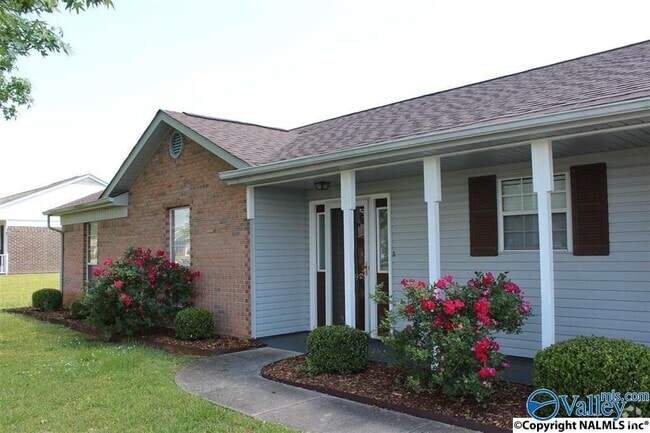 Building Photo - 109 Brenna Ln Rental