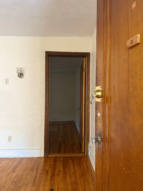 Photo - 2 Schussler Rd Unit 3