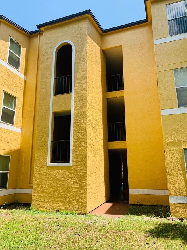 Building Photo - V1226 Unit V1226 Rental