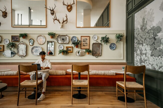 Daydreamer Cafe at Rambler Athens - Rambler Athens Apartments