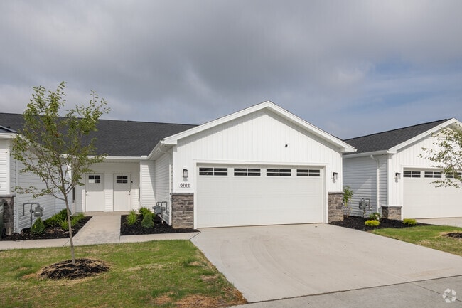The Villas at Maplewood