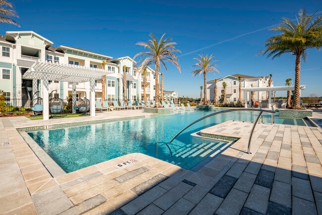 Photo - Serenity at Lake Wales