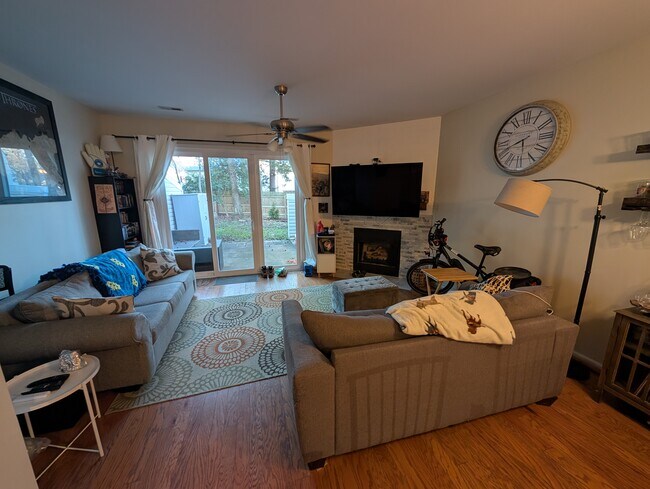 Furnished Living Room - 1535 Sylvia Ct