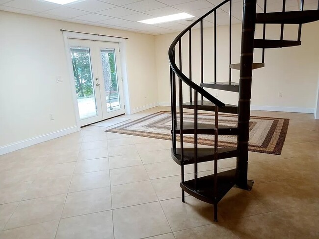Photo - 167 Pier Point Dr