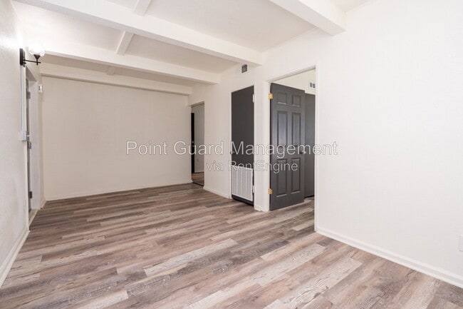 Photo - 1341 W Dora St