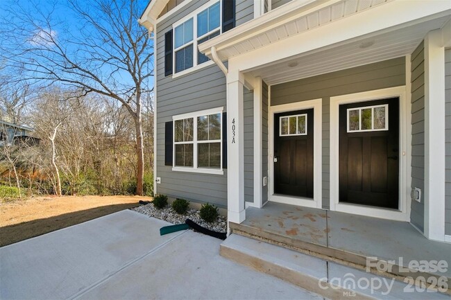 Photo - 403 15th Ave SW Unidad A