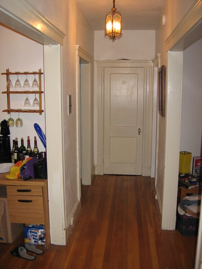 Photo - 93 Chester St Unit R3