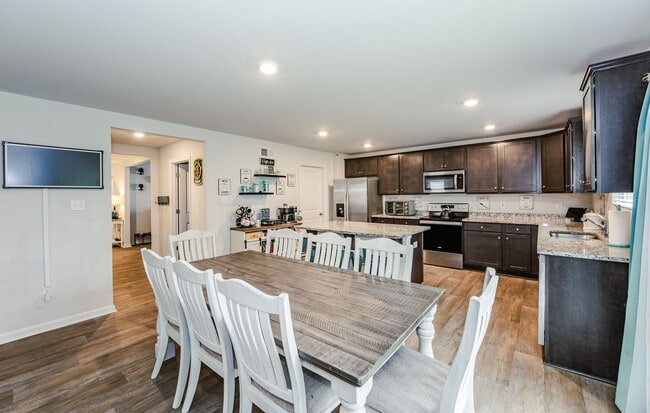 Photo - Beautiful Home in The Arbors!