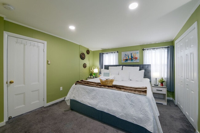 134 Centennial Ave Unit SI ID1638704P