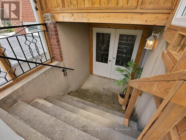 Photo - 27 Elmartin Dr