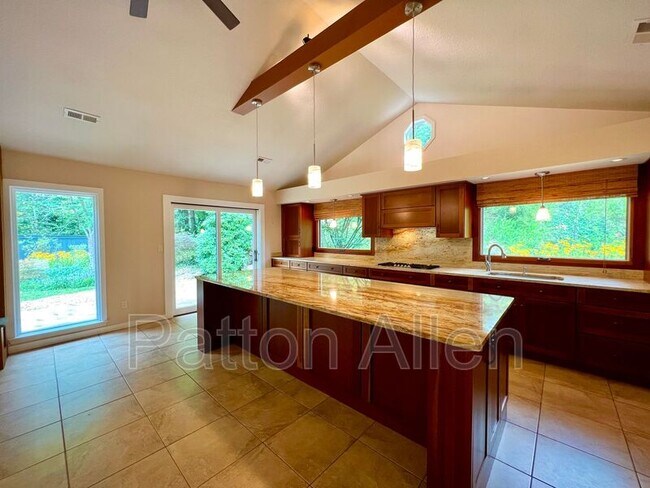 Photo - 101 Firwood Ct