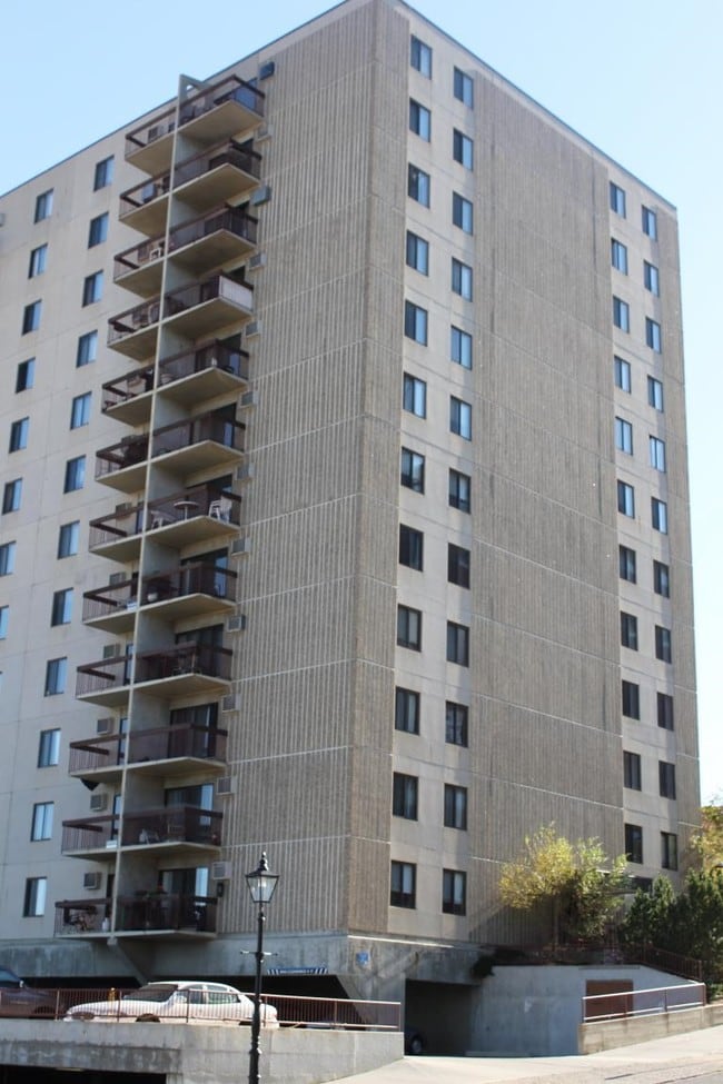 Building Photo - Mayfair Manor