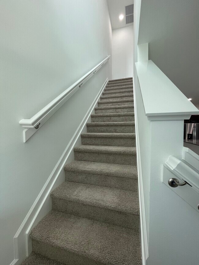 Photo - 16374 POWERSCOURT Dr