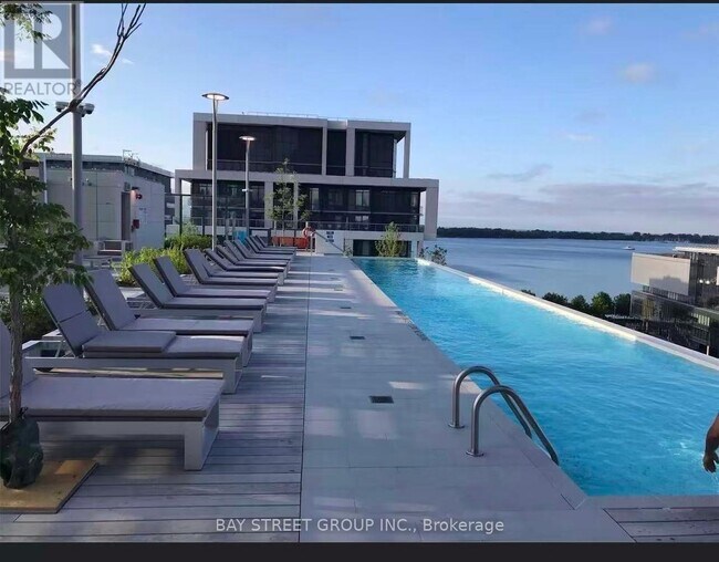 Photo - 16 Bonnycastle St