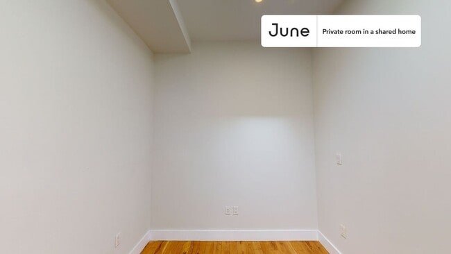 Photo - Room in Shared 5 bed/2 bath home Unit E