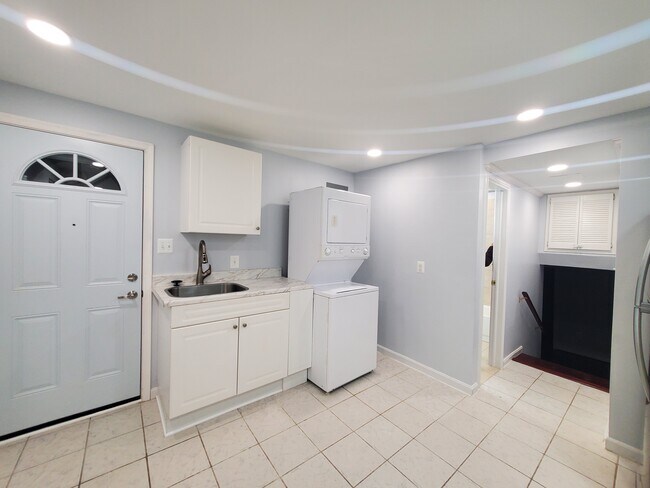 Photo - 8553 Newington Forest Ct Unit Basement