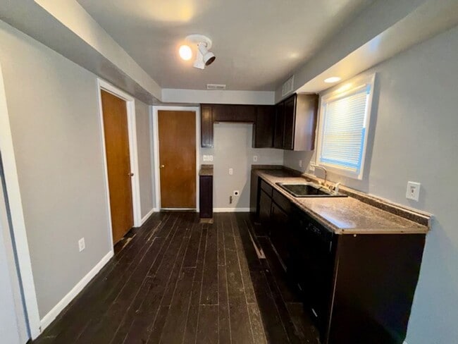 Photo - 2 Bedroom 1 Bath House For Lease