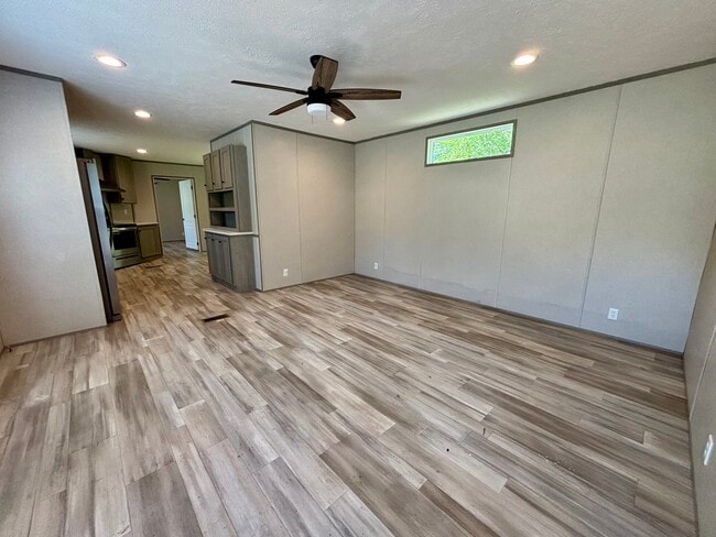 Photo - Forest Acres