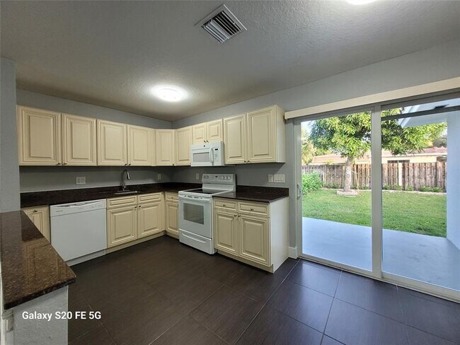 Photo - 3731 NW 110th Ave Unit A