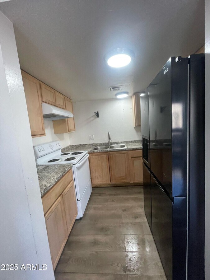 Photo - 2666 N 43rd Ave Townhome