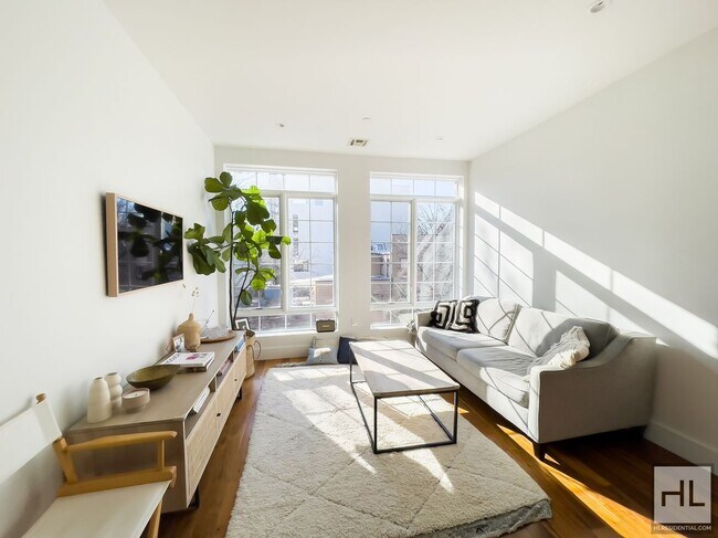 Photo - JACKSON STREET / Williamsburg Brooklyn / E... Unit 3