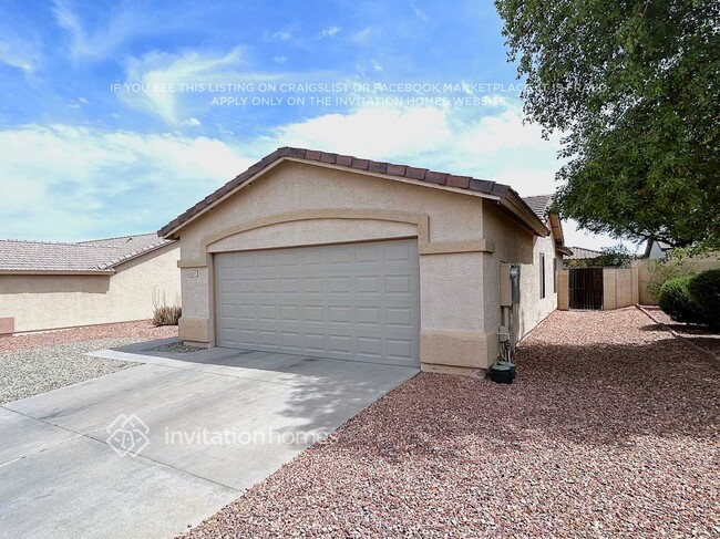 Photo - 8207 S 18th St