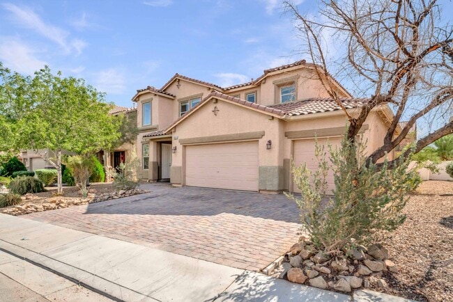 Photo - 6 BEDROOM HOME IN THE HEART OF NORTH LAS V...