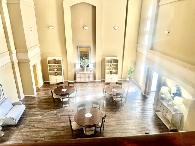 Photo - 2815 Kings Crossing Dr Unit 209