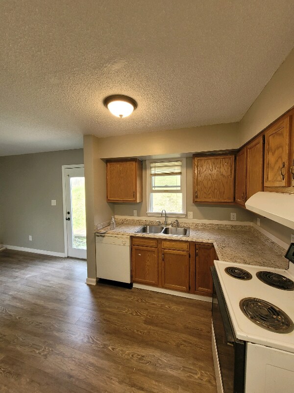 132 Riley Dr Apartment Unit 3 Chilhowie, VA