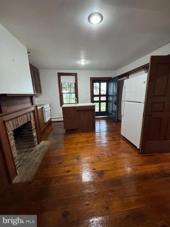 2839 Uniontown Rd