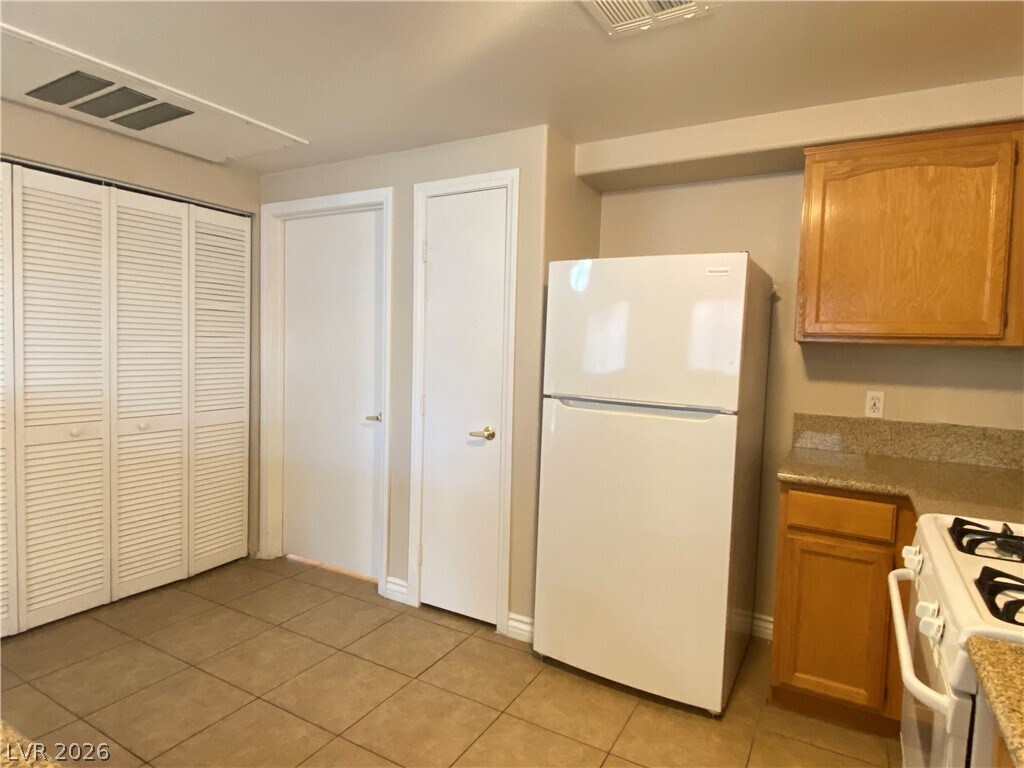 Photo - 3400 Cabana Dr Unit 2049