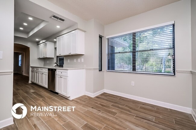 Photo - 5451 Moongate Rd