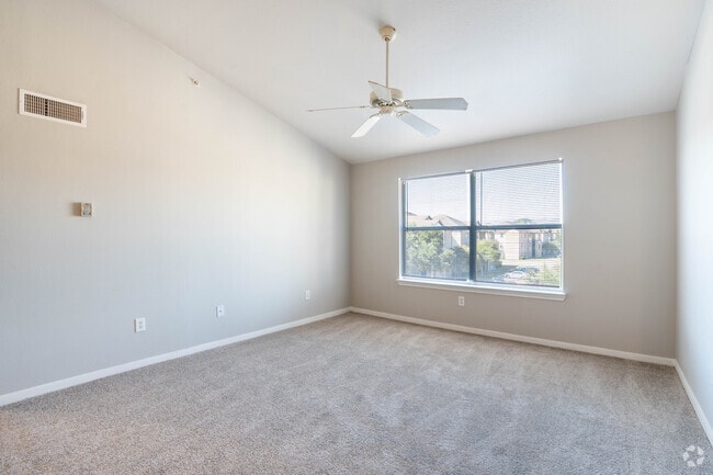 2BR, 2BA - 968SF - Living Room - Alcott Village