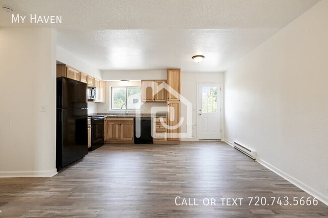 Photo - 17898 E Mexico Dr