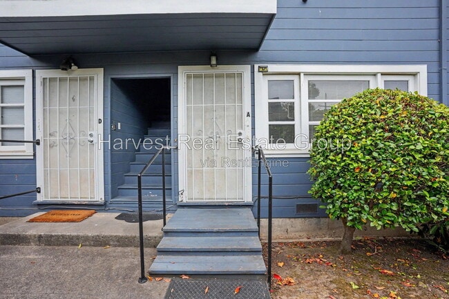 Photo - 2233 Ninth St