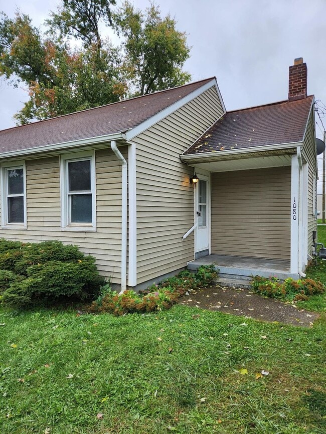 Building Photo - 1 bedroom apartment home