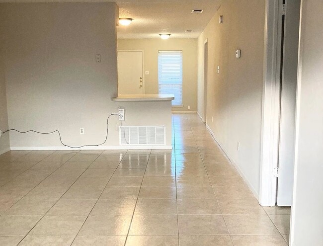 Photo - 733 Chaparral Cir Unit 1