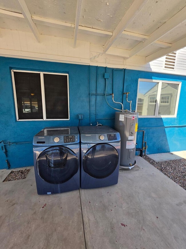 Photo - 2803 E Monroe St