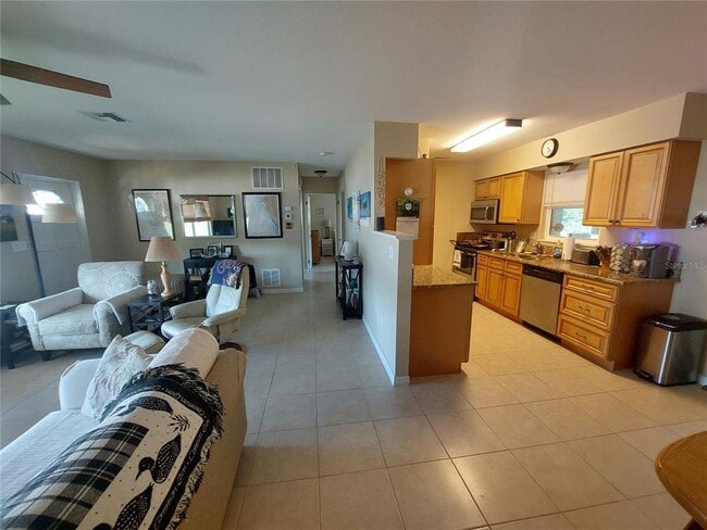 Photo - 1541 Crest Dr