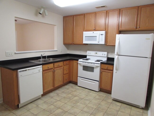 Photo - Cute, Move-in Ready 1 Bedroom/1 Bath Condo - Attached One Car Garage - Washer/Dryer Included - Co...