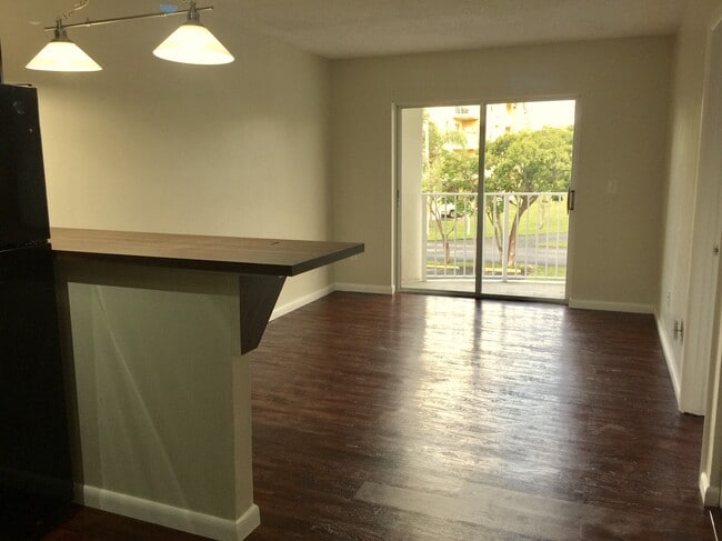 Photo - 8260 SW 210th St Unit 105