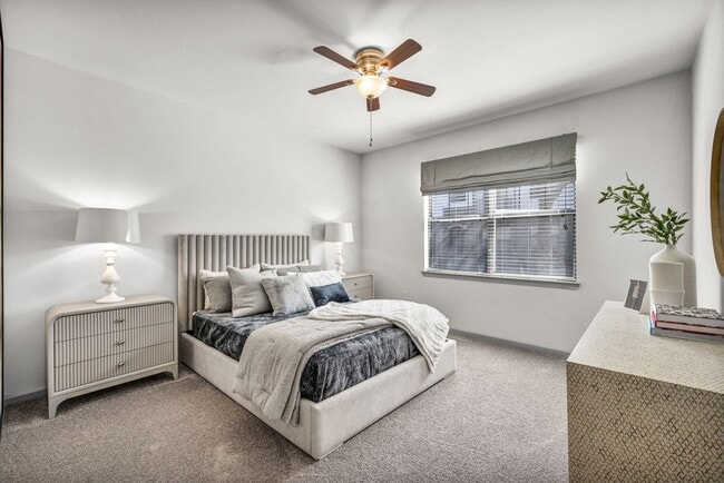 Two Bedroom - with faux wood blinds and ceiling fan
