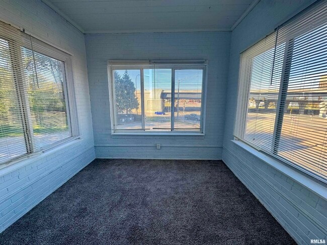 Photo - 2028 7th Ave Apartment Unit H2