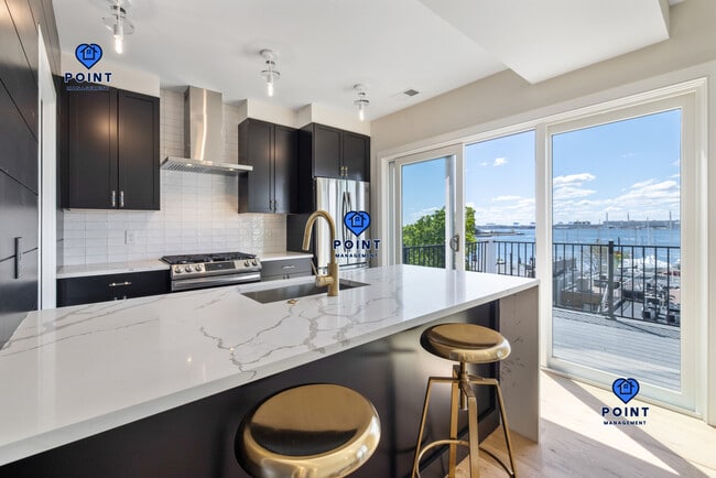 Photo - 275 Webster St Unidad 4