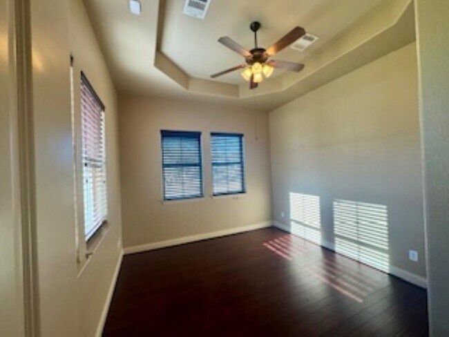 Photo - 3327 Bay W Blvd