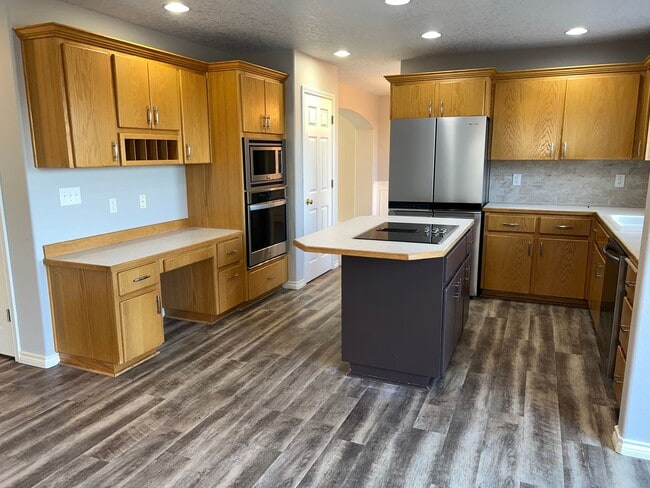 Photo - 2627 NW 37th Ave