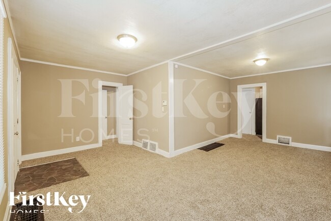 Photo - 6220 Tracy Ave