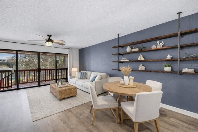 Photo - 9613 Tara Cay Ct