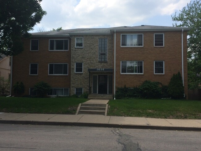 Building Photo - 3636 Grand Ave S