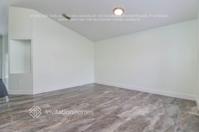 Photo - 30725 Wrencrest Dr